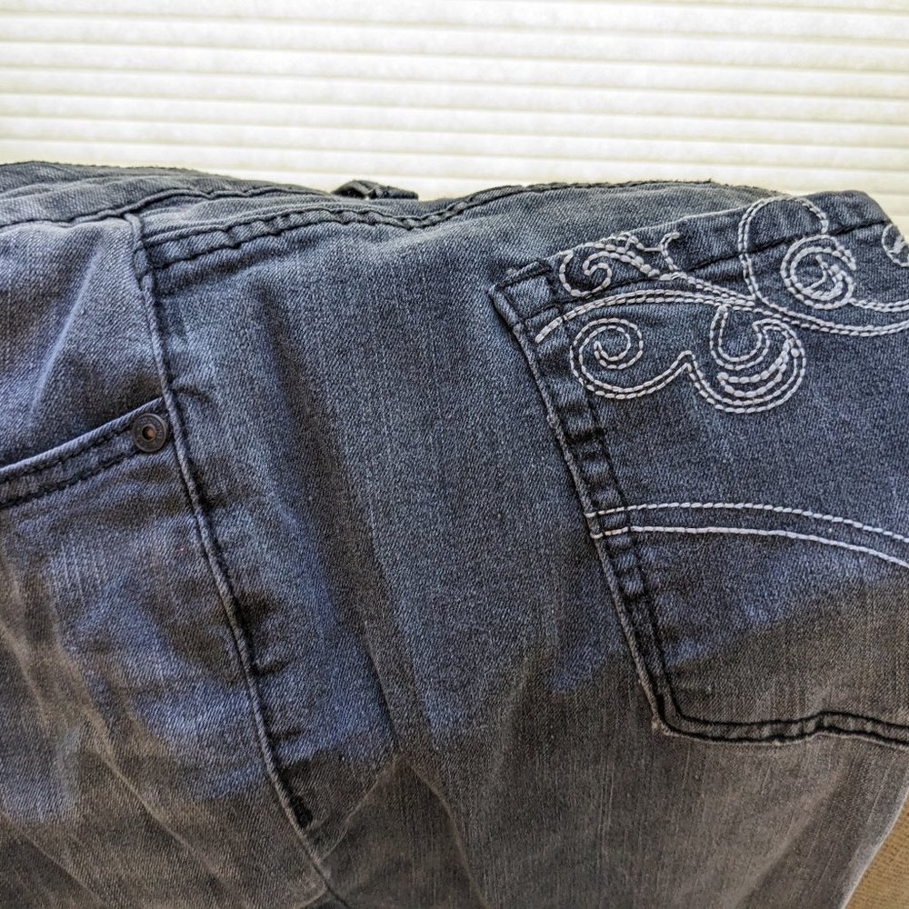 Suzanne Betro low rise jeans